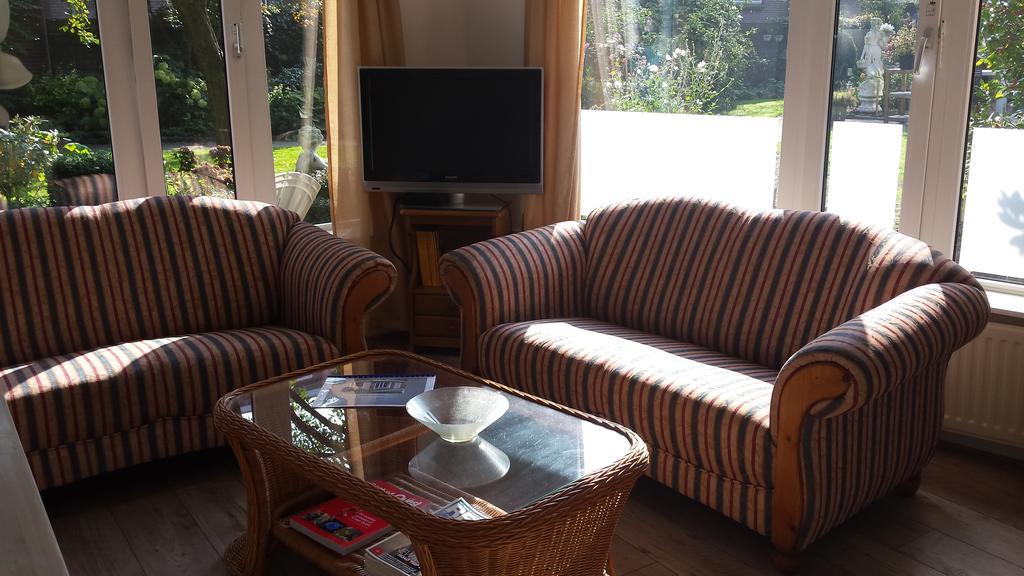 Bed And Breakfast Bij Hooisma Kampen Bilik gambar